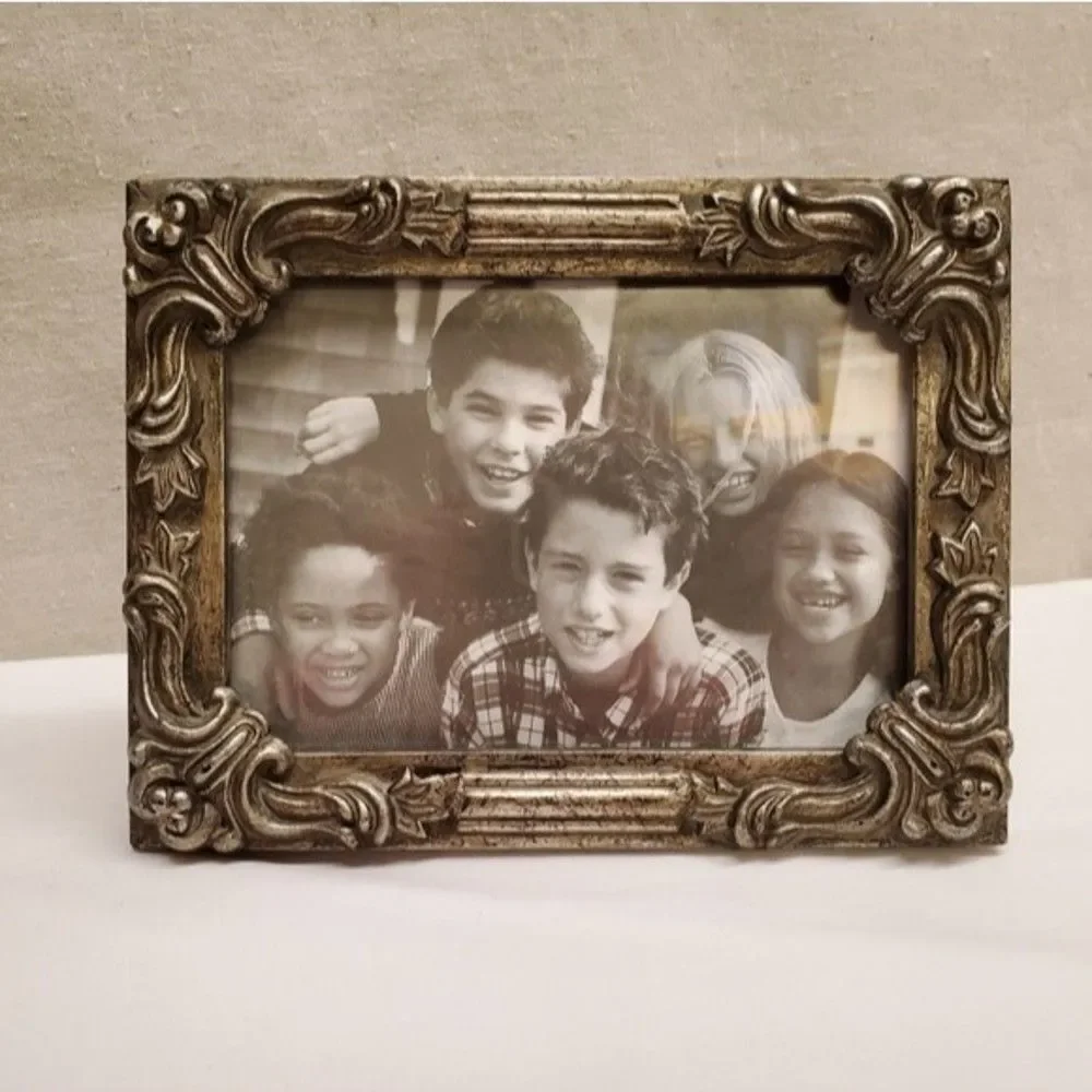 5 x 7 Ornate Picture Frame in Pewter Finish